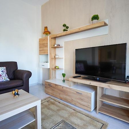 Kyriakos Apartment Мастрихари Екстериор снимка