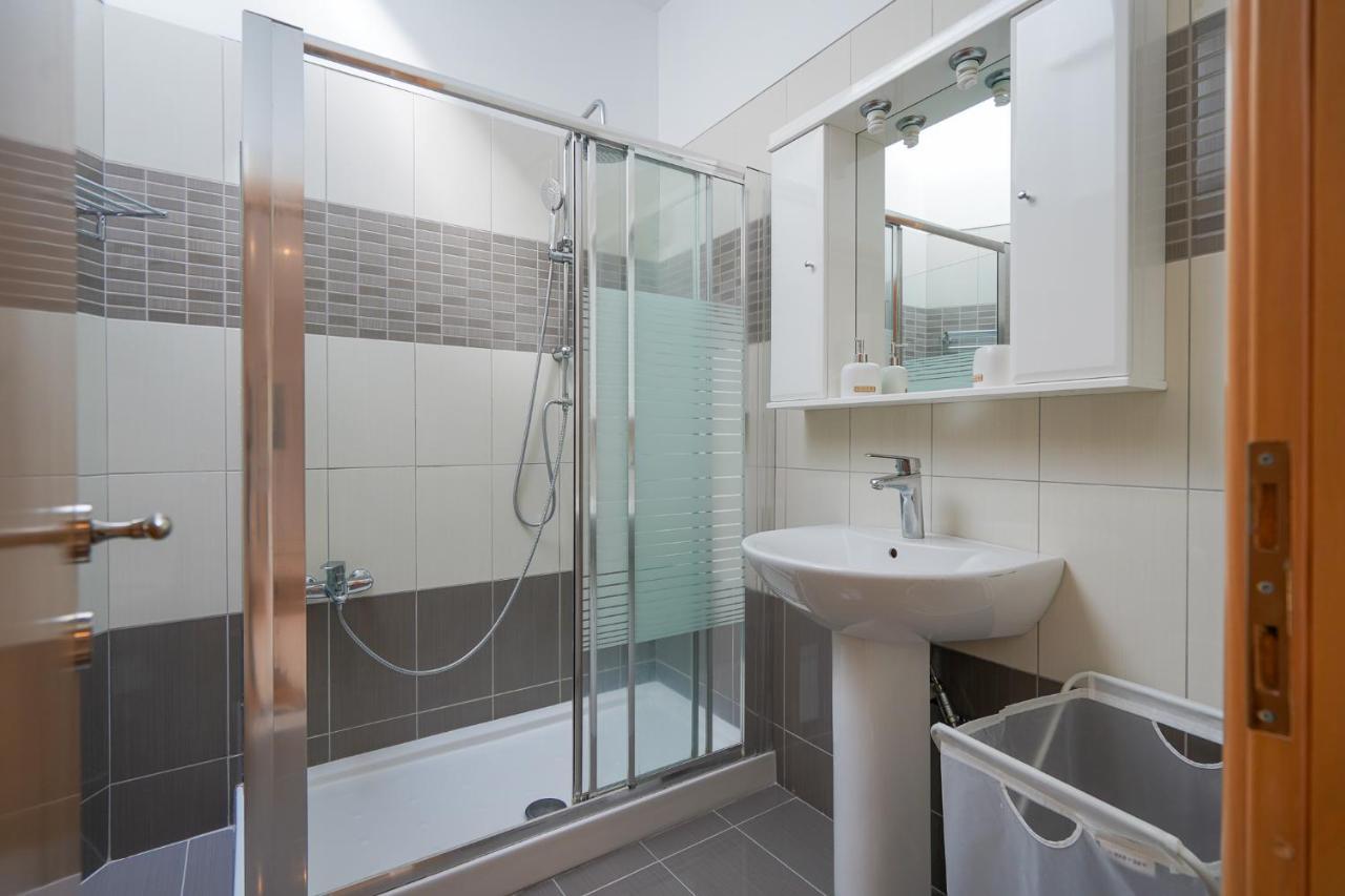 Kyriakos Apartment Мастрихари Екстериор снимка