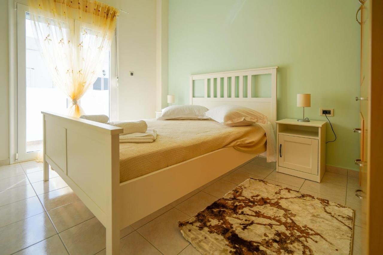 Kyriakos Apartment Мастрихари Екстериор снимка